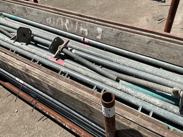 Partij divers steigermateriaal - afbeelding 6 van  8