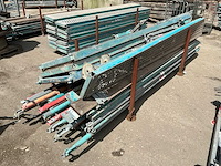 Partij divers steigermateriaal - afbeelding 1 van  2