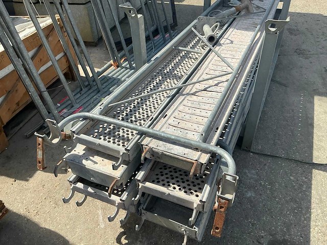Partij divers steigermateriaal - afbeelding 3 van  5