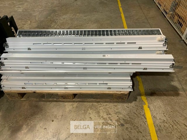 Partij divers tl-armaturen - afbeelding 1 van  2