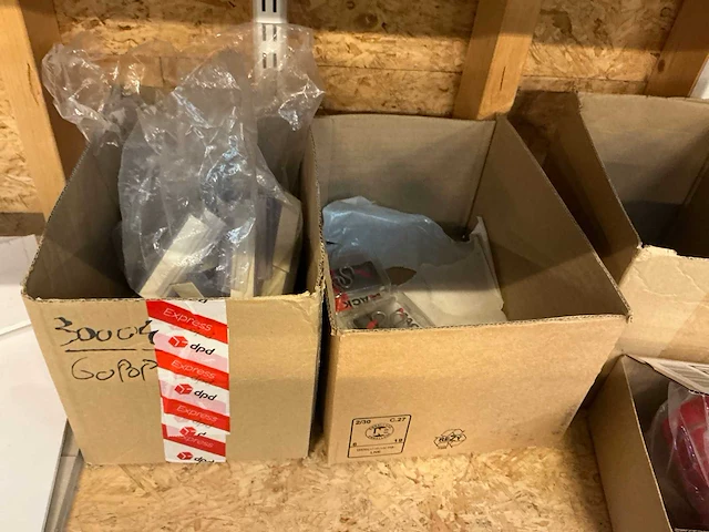 Partij divers verpakkingsmateriaal - afbeelding 11 van  12
