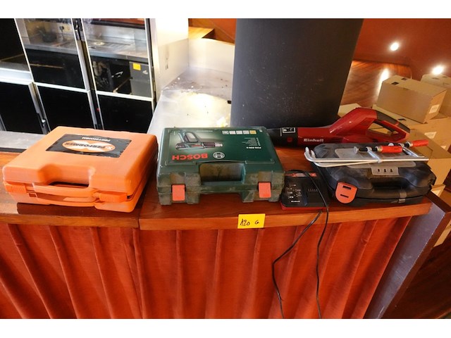 Partij divers werkgereedschap - afbeelding 1 van  7