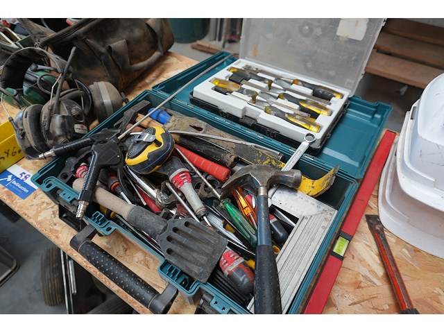Partij divers werkmateriaal - afbeelding 1 van  3
