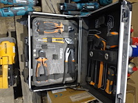 Partij divers werkmateriaal - afbeelding 2 van  5