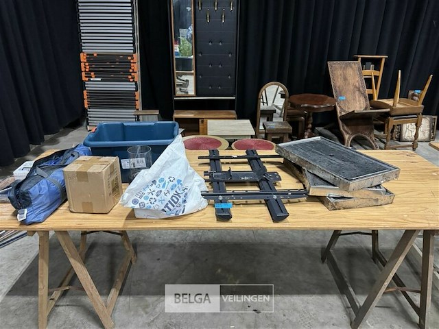 Partij divers - afbeelding 1 van  6