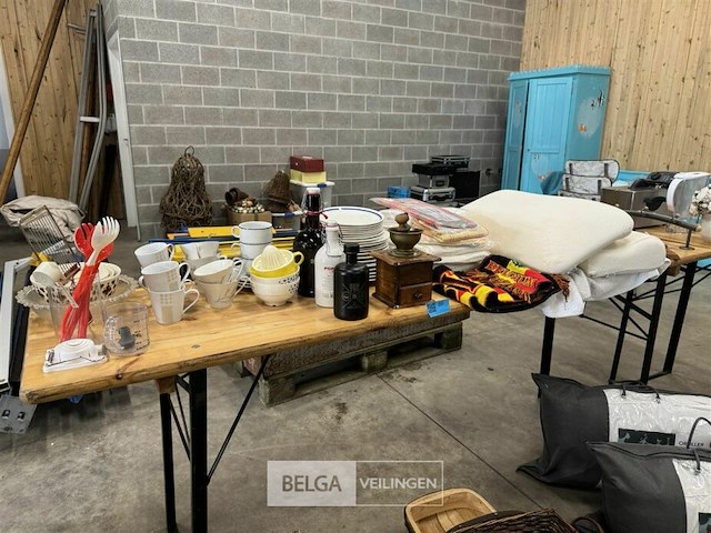 Partij divers - afbeelding 1 van  7