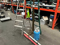 Partij divers - afbeelding 1 van  6