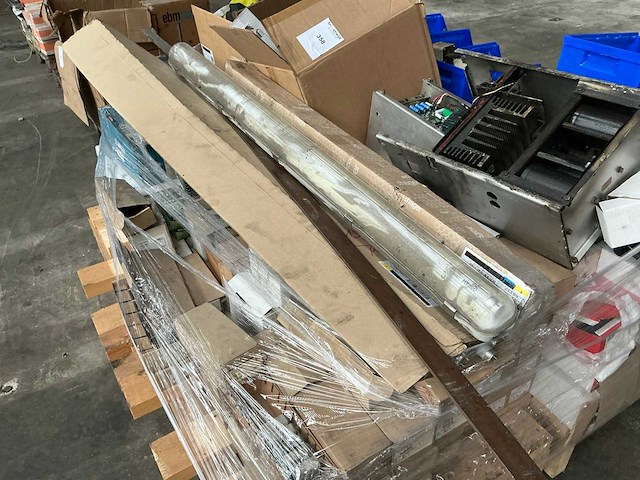 Partij divers - afbeelding 9 van  11