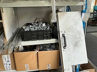Partij diverse aanhangwagen onderdelen en accessoires - afbeelding 21 van  31
