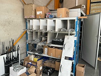 Partij diverse aanhangwagen onderdelen en accessoires - afbeelding 27 van  31