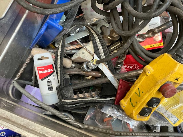 Partij diverse aannemersbenodigdheden - afbeelding 9 van  9