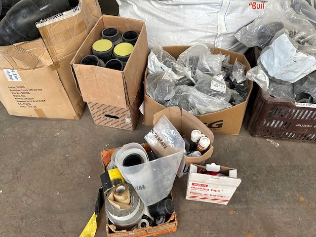 Partij diverse aannemersmateriaal - afbeelding 7 van  20