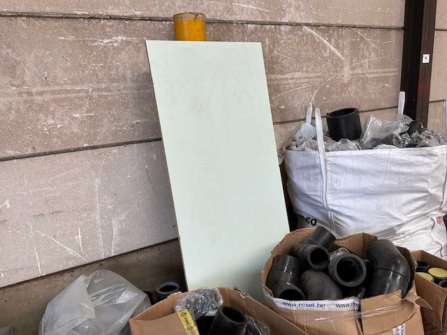 Partij diverse aannemersmateriaal - afbeelding 8 van  20