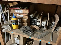 Partij diverse aannemersmaterialen - afbeelding 2 van  34