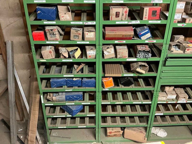 Partij diverse aannemersmaterialen - afbeelding 6 van  34