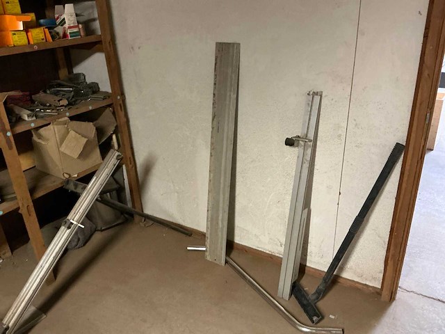 Partij diverse aannemersmaterialen - afbeelding 30 van  34