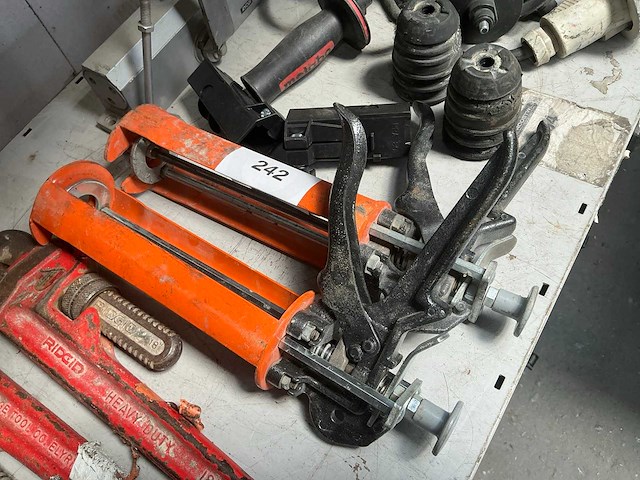 Partij diverse aannemersmaterialen - afbeelding 4 van  10