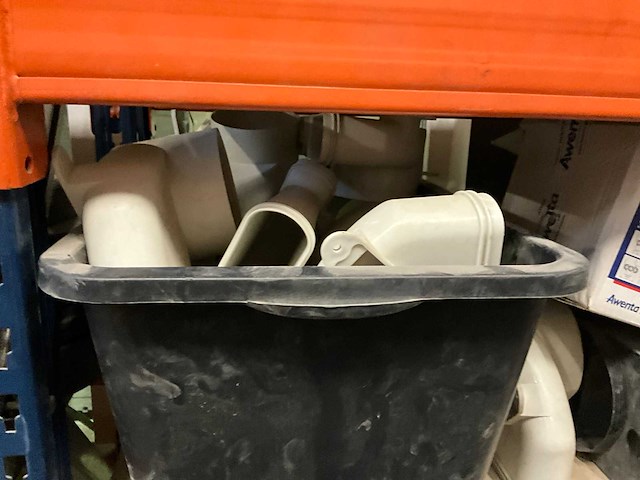 Partij diverse aannmersmaterialen - afbeelding 2 van  6