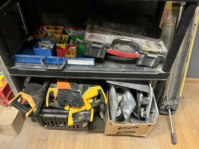 Partij diverse aannmersmaterialen - afbeelding 4 van  5