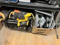 Partij diverse aannmersmaterialen - afbeelding 5 van  5