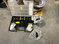 Partij diverse aannmersmaterialen - afbeelding 2 van  5