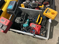 Partij diverse acculaders - afbeelding 2 van  4