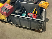 Partij diverse acculaders - afbeelding 4 van  4