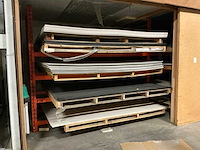 Partij diverse acrylplaten - afbeelding 1 van  10