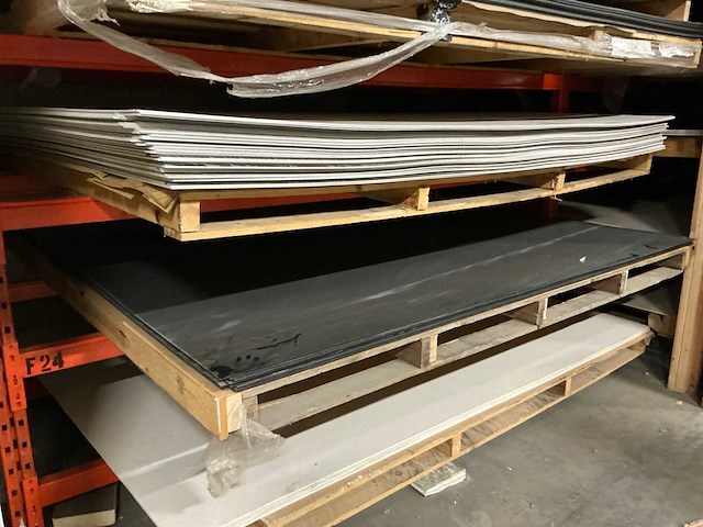 Partij diverse acrylplaten - afbeelding 3 van  10