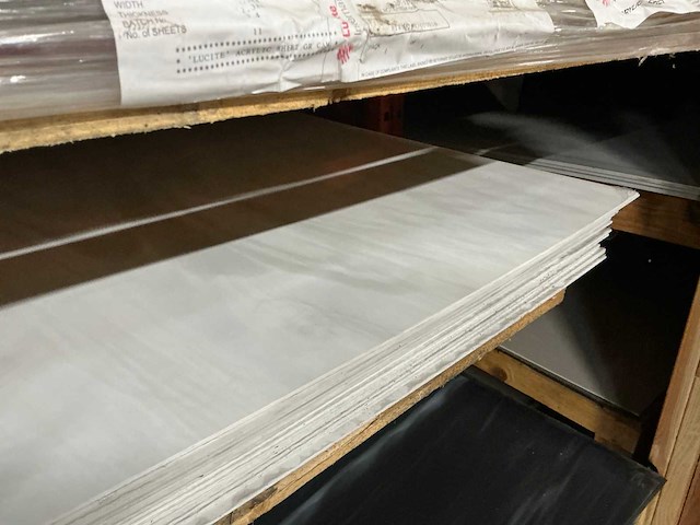 Partij diverse acrylplaten - afbeelding 7 van  10