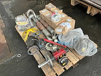 Partij diverse afsluiters - afbeelding 1 van  8