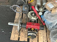 Partij diverse afsluiters - afbeelding 3 van  8