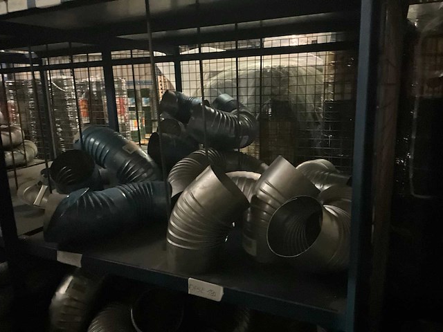 Partij diverse afvoerkanaal toebehoren - afbeelding 9 van  15