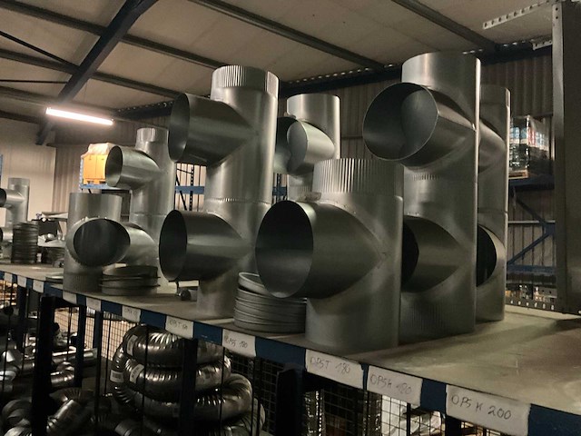 Partij diverse afvoerkanaal toebehoren - afbeelding 11 van  15