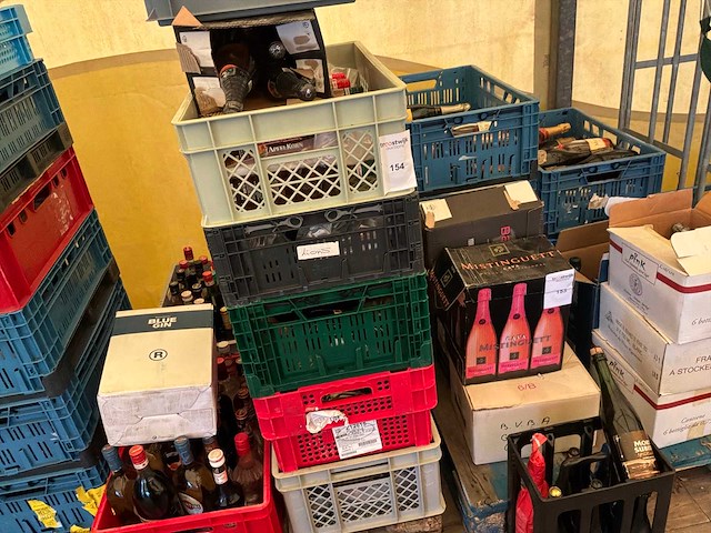 Partij diverse alcoholische drank - afbeelding 1 van  6