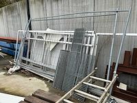 Partij diverse alu frames en roosters - afbeelding 2 van  4