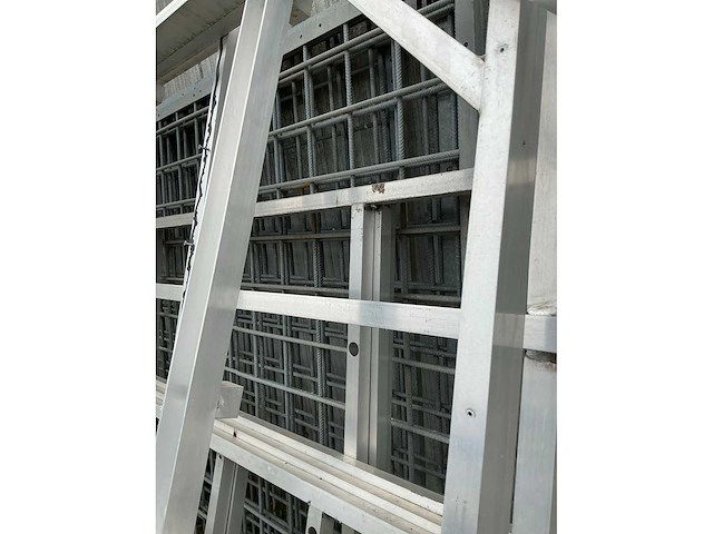 Partij diverse alu frames en roosters - afbeelding 4 van  4