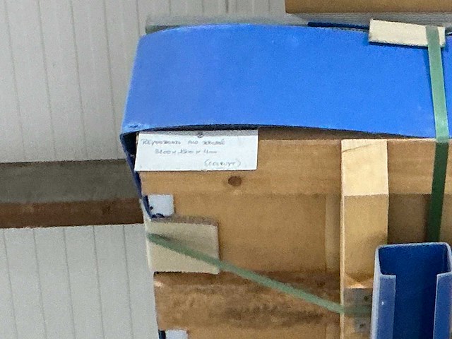 Partij diverse aluminium en pvc platen - afbeelding 2 van  15