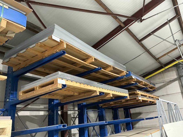 Partij diverse aluminium en pvc platen - afbeelding 3 van  15