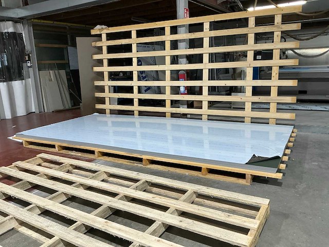 Partij diverse aluminium en pvc platen - afbeelding 8 van  15