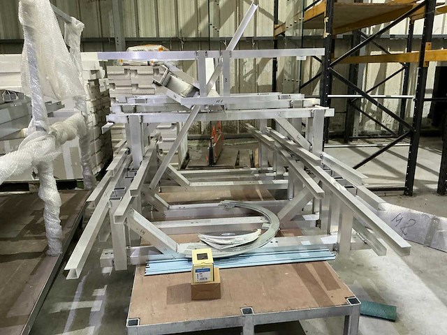 Partij diverse aluminiumplaten / profielen - afbeelding 10 van  10