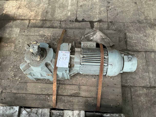 Partij diverse apparaten - afbeelding 2 van  5