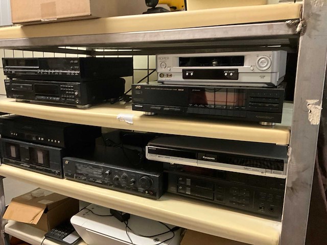 Partij diverse audio-apparatuur - afbeelding 3 van  7