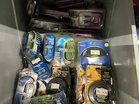 Partij diverse audiokabels - afbeelding 2 van  3