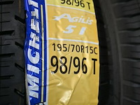 Partij diverse autobanden - afbeelding 3 van  8