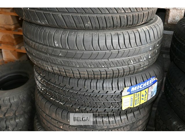 Partij diverse autobanden - afbeelding 5 van  8