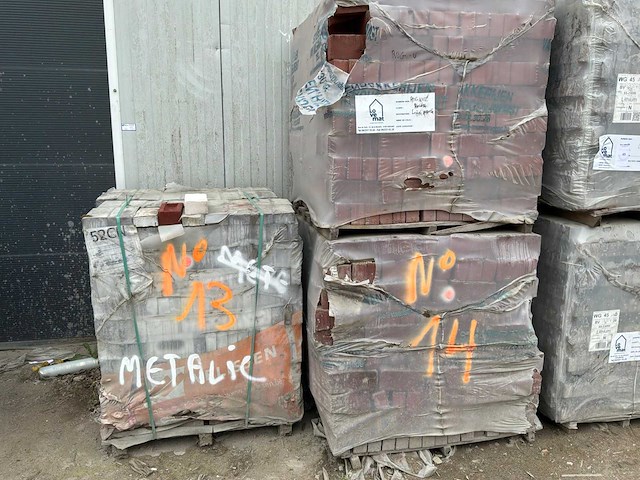 Partij diverse bakstenen - afbeelding 9 van  20