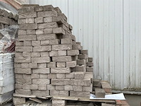 Partij diverse bakstenen - afbeelding 11 van  20