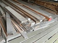 Partij diverse balken en planken - afbeelding 1 van  8