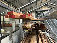 Partij diverse balken, planken en latten - afbeelding 5 van  9
